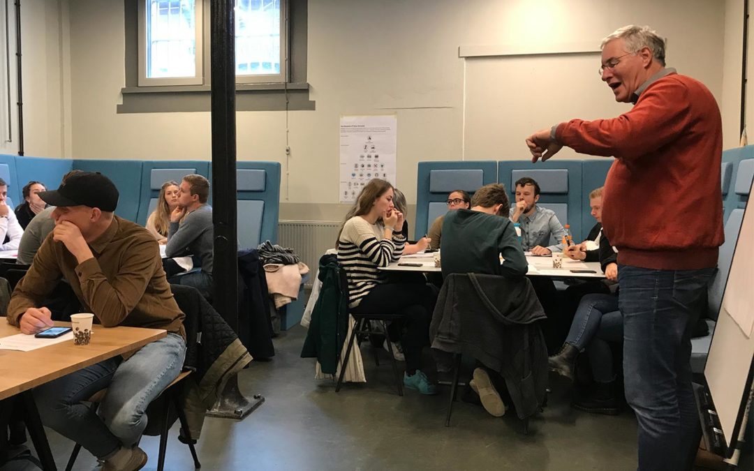 Sterk aan het werk met de nieuwe generatie